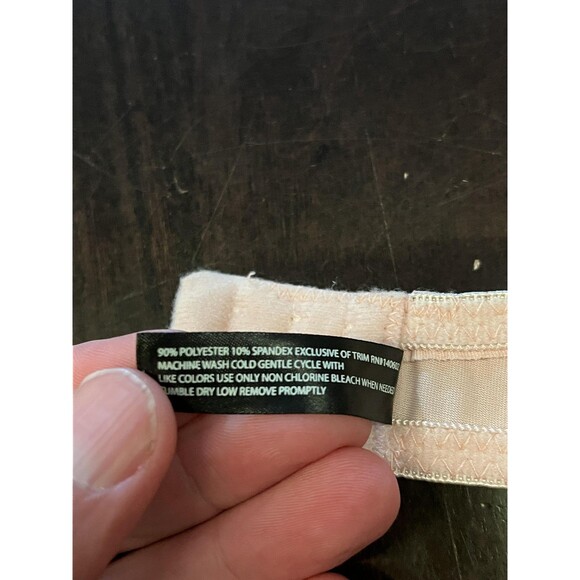 Isaywhatiwant Intimates Bra Womens 36C Nude Beige Underwire Padded T-Shirt - Picture 4 of 4